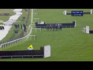 Video preview image for Ascot 17:15 - Sir Ray Tindle Open Hunters' Chase