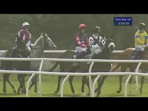 Video preview image for Huntingdon 15:50 - 32Red Casino Handicap Hurdle