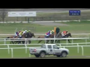 Video preview image for Huntingdon 14:55 - Stx Equine Fitness Handicap Chase