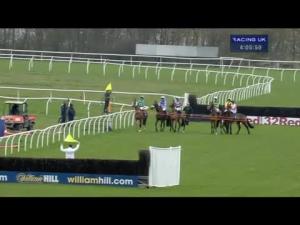 Video preview image for Huntingdon 16:05 - Quinto Cranes and Plant Handicap Chase