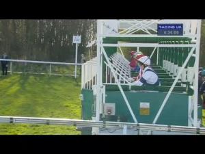 Video preview image for Pontefract 16:30 - Watch Racing UK On 3 Devices Maiden Fillies' Stakes