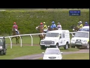 Video preview image for Kelso 14:00 - Duncan Sinclair Memorial Novices' Hurdle