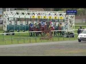 Video preview image for Redcar 16:50 - racinguk.com/anywhere: 3 Devices, 1 Price Fillies' Handicap