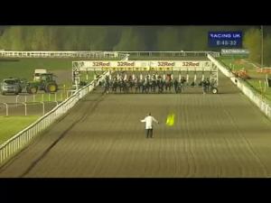 Video preview image for Kempton Park 20:45 - 32redsport.com Handicap