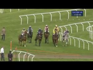 Video preview image for Cheltenham 15:50 - Llewellyn Humphreys Handicap Chase