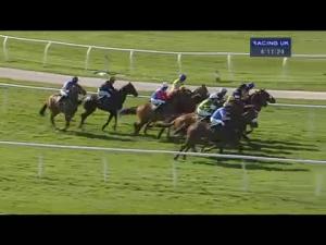 Video preview image for Bangor-On-Dee 16:10 - Wrexham Lager Original Brew Handicap Hurdle