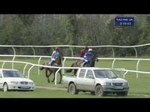 Video preview image for Wincanton 15:10 - Bathwick Tyres Handicap Chase