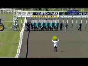 Video preview image for Kempton Park 14:20 - Trust Klober Handicap