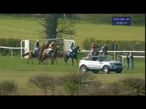 Video preview image for Ludlow 15:45 - Sally Gittens Belated 21st Birthday Novices' Handicap Hurdle