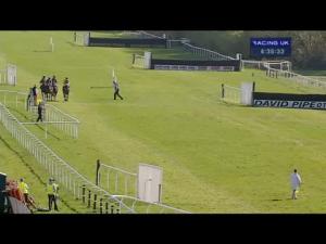 Video preview image for Exeter 16:35 - Ladies Night 5th May Maiden Open NH Flat Race