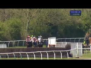 Video preview image for Warwick 13:40 - Racing Industry Loans Available From Paul At angloscottishfinance.co.uk Handicap Hurdle