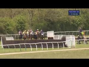 Video preview image for Warwick 13:15 - starsportsbet.co.uk Conditional Jockeys' Handicap Hurdle