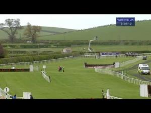 Video preview image for Kelso 14:20 - Hunter Real Estate Investment Managers Novices' Handicap Hurdle