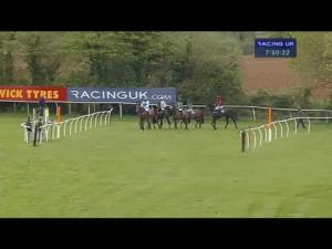 Video preview image for Wincanton 19:50 - Watch Racing UK On Sky 432 Novices' Hurdle