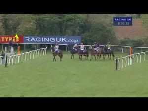 Video preview image for Wincanton 20:20 - Racing UK Your Racing Home From Home Conditional Jockeys' Handicap Hurdle