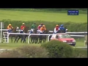 Video preview image for Ludlow 16:45 - Tanners Wines Novices' Hurdle