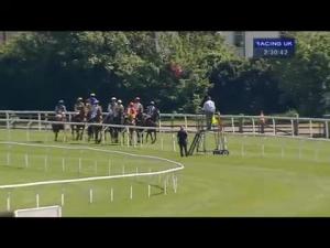 Video preview image for Kempton Park 14:30 - Racing UK Anywhere 'National Hunt' Maiden Hurdle