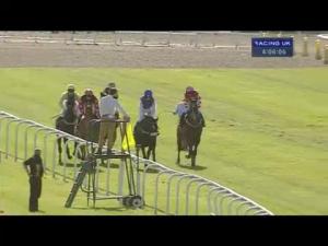 Video preview image for Kempton Park 16:05 - New Racing UK Ipad App Handicap Chase