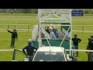 Video preview image for Newmarket 13:45 - mazerattan.com Garden Furniture Specialists Handicap