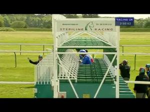 Video preview image for Newmarket 14:50 - mazerattan.com Garden Furniture Specialists King Charles II Stakes (Listed)