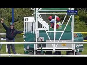 Video preview image for Ayr 16:00 - Benevolent Society Licensed Trade Of Scotland Handicap (Div 2)