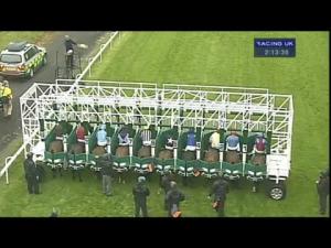 Video preview image for Hamilton Park 14:10 - Highland Spring Water Mandora Maiden Auction Stakes