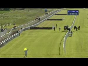 Video preview image for Wetherby 18:45 - Life & Style Novices' Hurdle