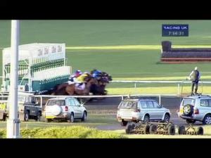 Video preview image for Kempton Park 19:55 - 10 Free Bet At 32redsport.com Handicap (London Mile Series Qualifier)