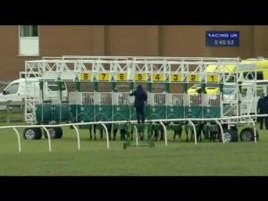 Video preview image for Thirsk 15:45 - Weatherbys Hamilton Handicap