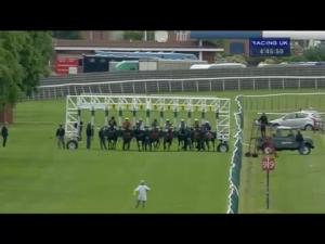 Video preview image for Redcar 16:45 - Anderson Barrowcliff Handicap