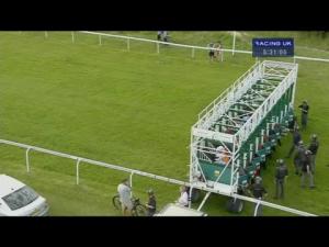 Video preview image for Pontefract 17:30 - Always Trying Handicap