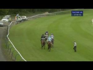 Video preview image for Perth 14:10 - Strongbow Dark Fruit Novices' Hurdle (Strongbow Dark Fruit Scottish Hurdle Series Qualifier)