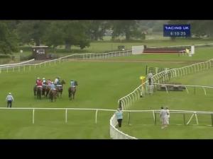 Video preview image for Perth 16:10 - Green Hotel Selling Handicap Hurdle