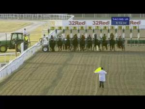 Video preview image for Kempton Park 20:15 - 32Red On The App Store Handicap