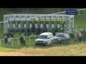Video preview image for Pontefract 19:30 - Betfred Supports Jack Berry House Handicap