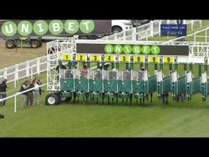 Video preview image for Sandown Park 14:55 - Download The Unibet Racing App Handicap