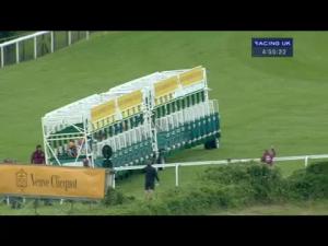 Video preview image for Goodwood 16:55 - EBF Stallions Veuve Cliquot Fillies' Stakes (Handicap)