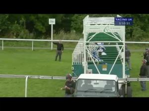 Video preview image for Pontefract 17:10 - Keith Hammill Memorial Handicap
