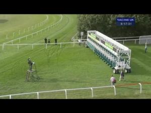 Video preview image for Sandown Park 18:15 - Slug and Lettuce christmas/EBF Stallions Maiden Stakes