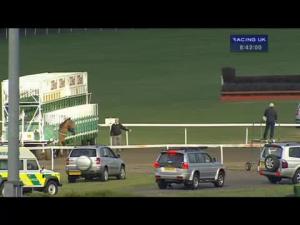 Video preview image for Kempton Park 20:40 - 32Red On The App Store Handicap (London Mile Series Qualifier)