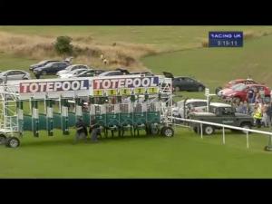 Video preview image for Pontefract 15:15 - Moor Top Farm Shop Hemsworth Handicap