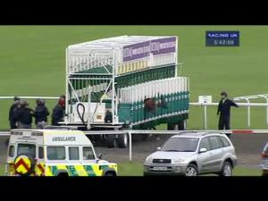 Video preview image for Kempton Park 17:40 - betdaq.com 50% Commission Refund Handicap (Div 2)