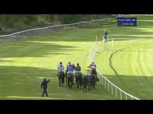 Video preview image for Perth 16:05 - Weatherbys Private Banking Novices' Handicap Chase
