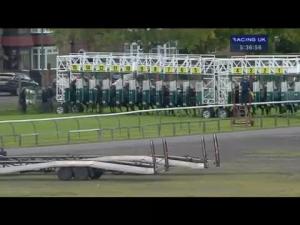 Video preview image for Redcar 17:35 - Hold Your Christmas Party Here Handicap