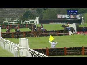 Video preview image for Market Rasen 16:00 - Racing Fx Online Novices' Hurdle