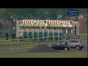 Video preview image for Redcar 17:20 - Market Cross Jewellers Handicap