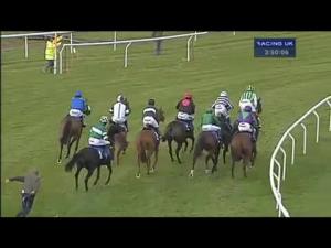 Video preview image for Ludlow 15:50 - Ludlow Golf Club Mares' Handicap Hurdle