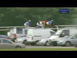 Video preview image for Wincanton 15:00 - Wincanton Handicap Chase