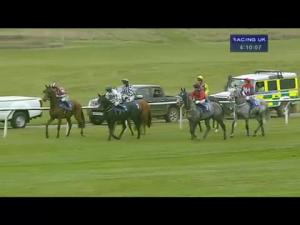 Video preview image for Wincanton 16:10 - Shepton Mallet Novices' Handicap Chase