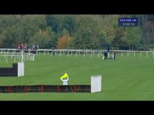 Video preview image for Kempton Park 17:30 - William Hill 'National Hunt' Novices' Hurdle